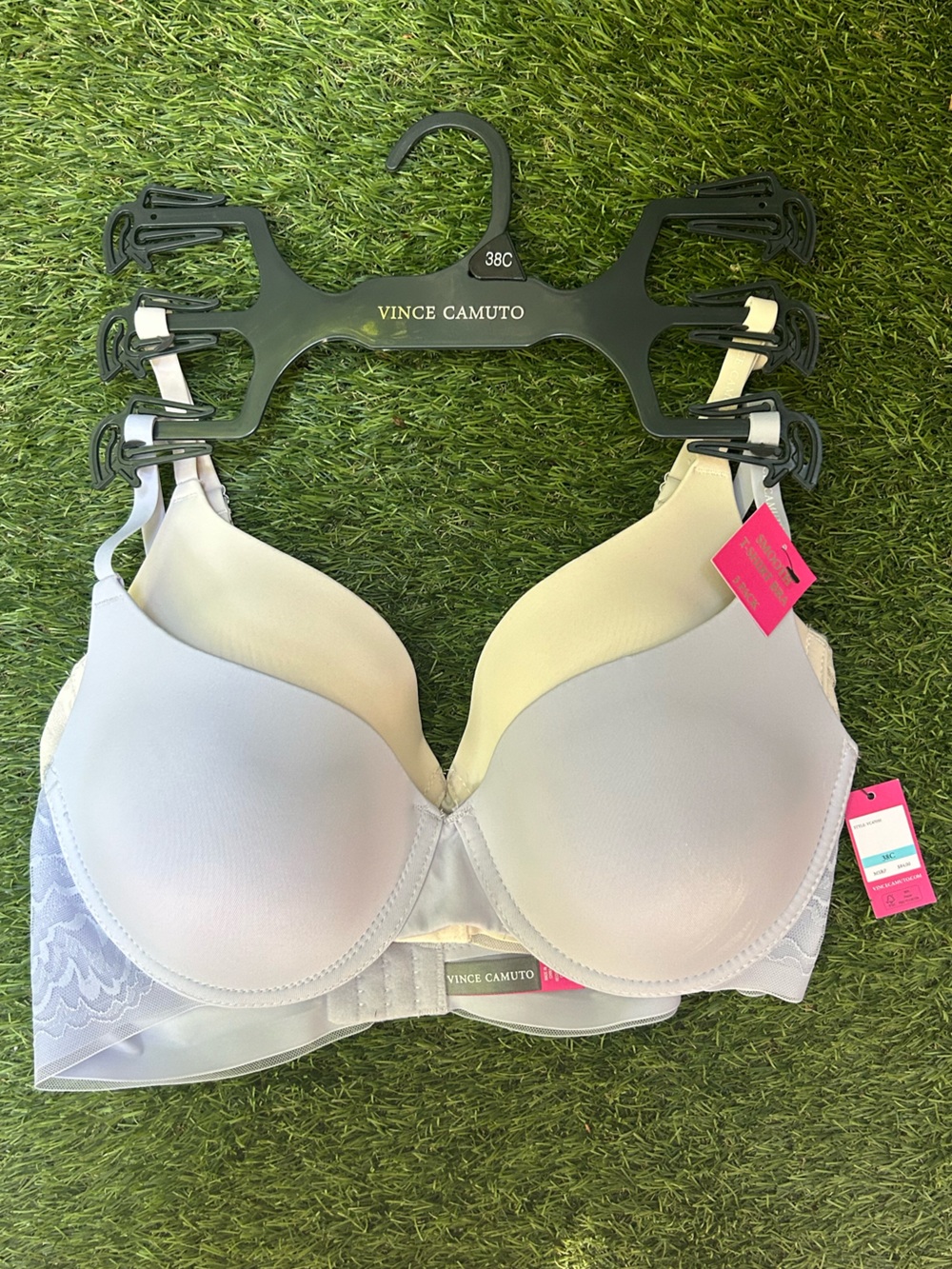 Vince Camuto 2pc Bra